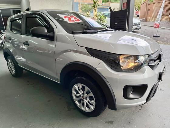 FIAT MOBI 1.0 EVO FLEX LIKE. MANUAL FIAT MOBI 1.0 EVO FLEX LIKE. MANUAL